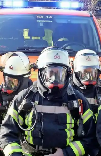 Feuerwehreinsatz mit Atemschutz